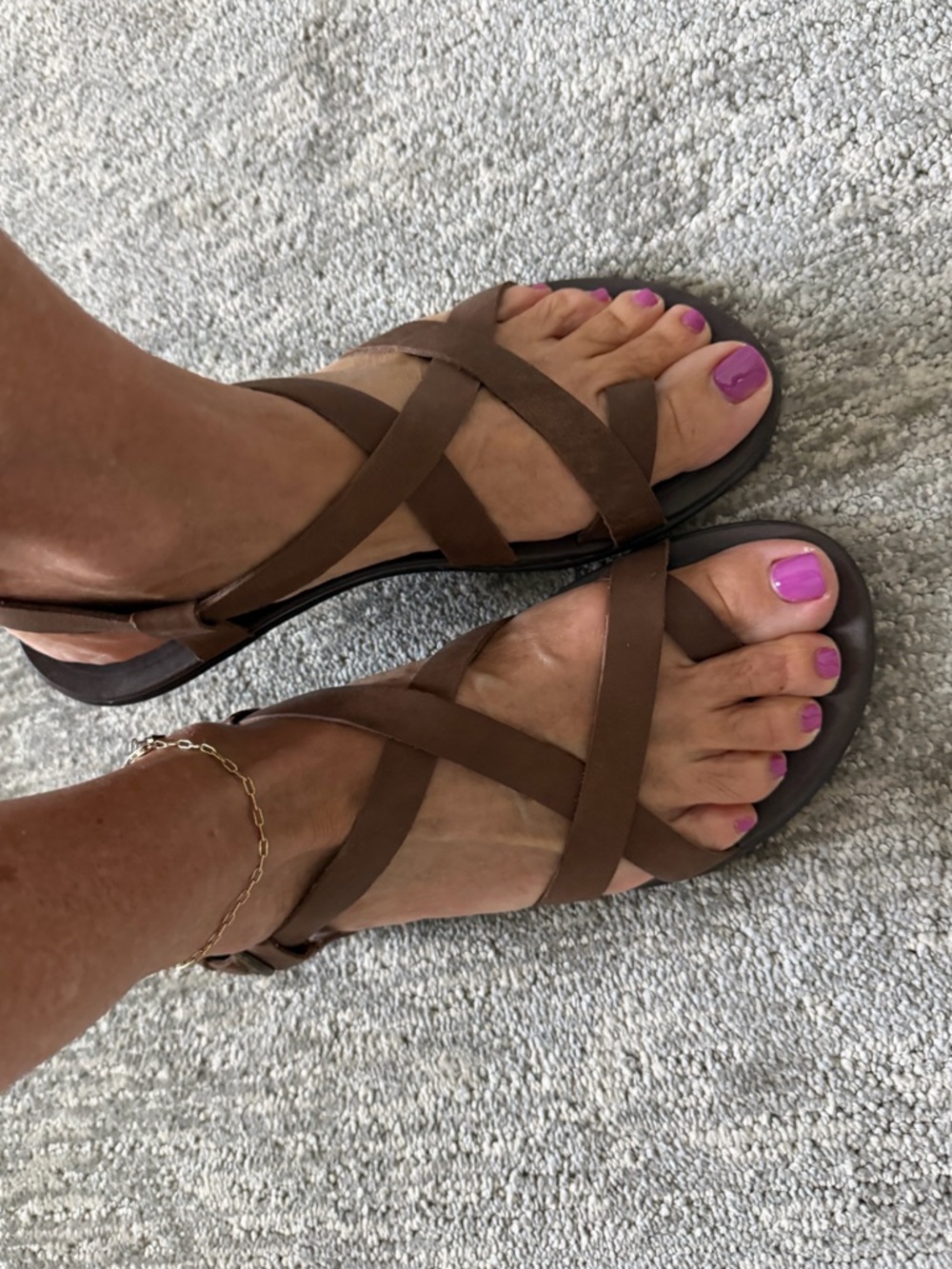 OluKai Upena Women’s Leather Sandals in Kona Brown - Picture 3 of 7